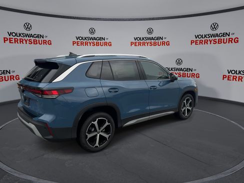 New 2026 Volkswagen Tiguan SE image 8