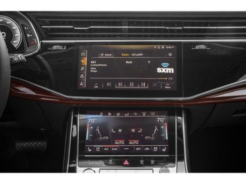 Used 2023 Audi Q8 Premium Plus w/ Premium Plus Package AWD/4WD image 10