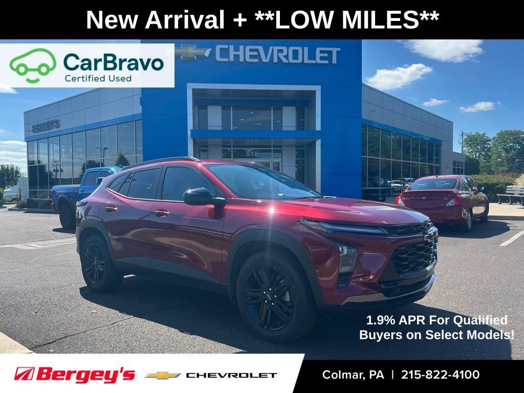 Certified 2024 Chevrolet Trax ACTIV w/ Driver Confidence Package FWD image 1