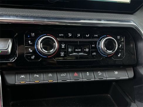 Used 2023 GMC Sierra 1500 Denali image 20