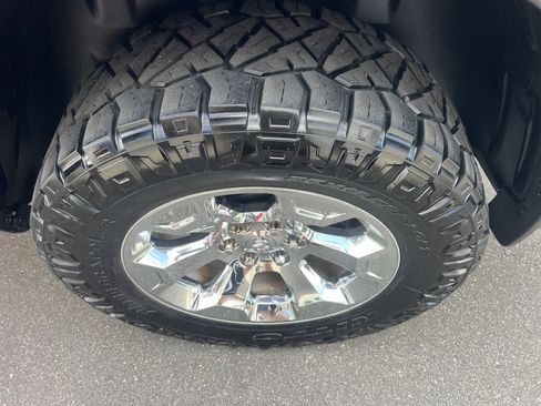 Used 2019 RAM 1500 Big Horn image 15