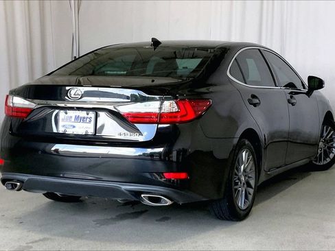 Used 2018 Lexus ES 350 w/ Premier Package FWD image 13