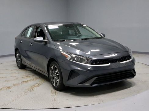 Used 2023 Kia Forte LXS FWD image 1