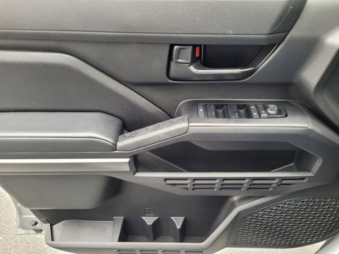 Certified 2025 Toyota Tacoma SR5 image 26