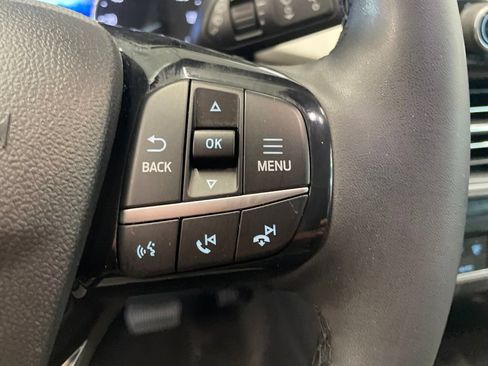Used 2022 Ford Escape SE w/ SE Sport Appearance Package AWD/4WD image 30