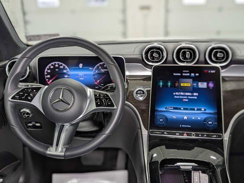 Certified 2024 Mercedes-Benz GLC 300 4MATIC image 5