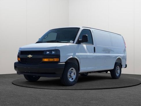 New 2026 Chevrolet Express 2500 w/ Driver Convenience Package RWD image 3