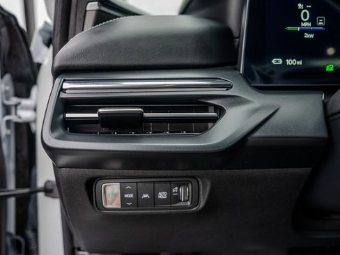 Used 2024 Acura ZDX A-Spec image 8