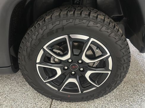 Certified 2025 Jeep Compass Trailhawk AWD/4WD image 11