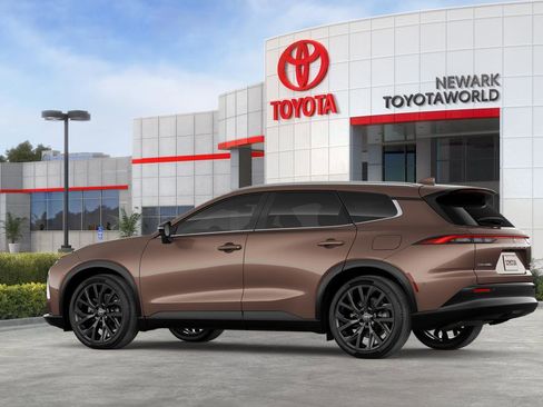 New 2026 Toyota Crown Signia AWD/4WD image 7