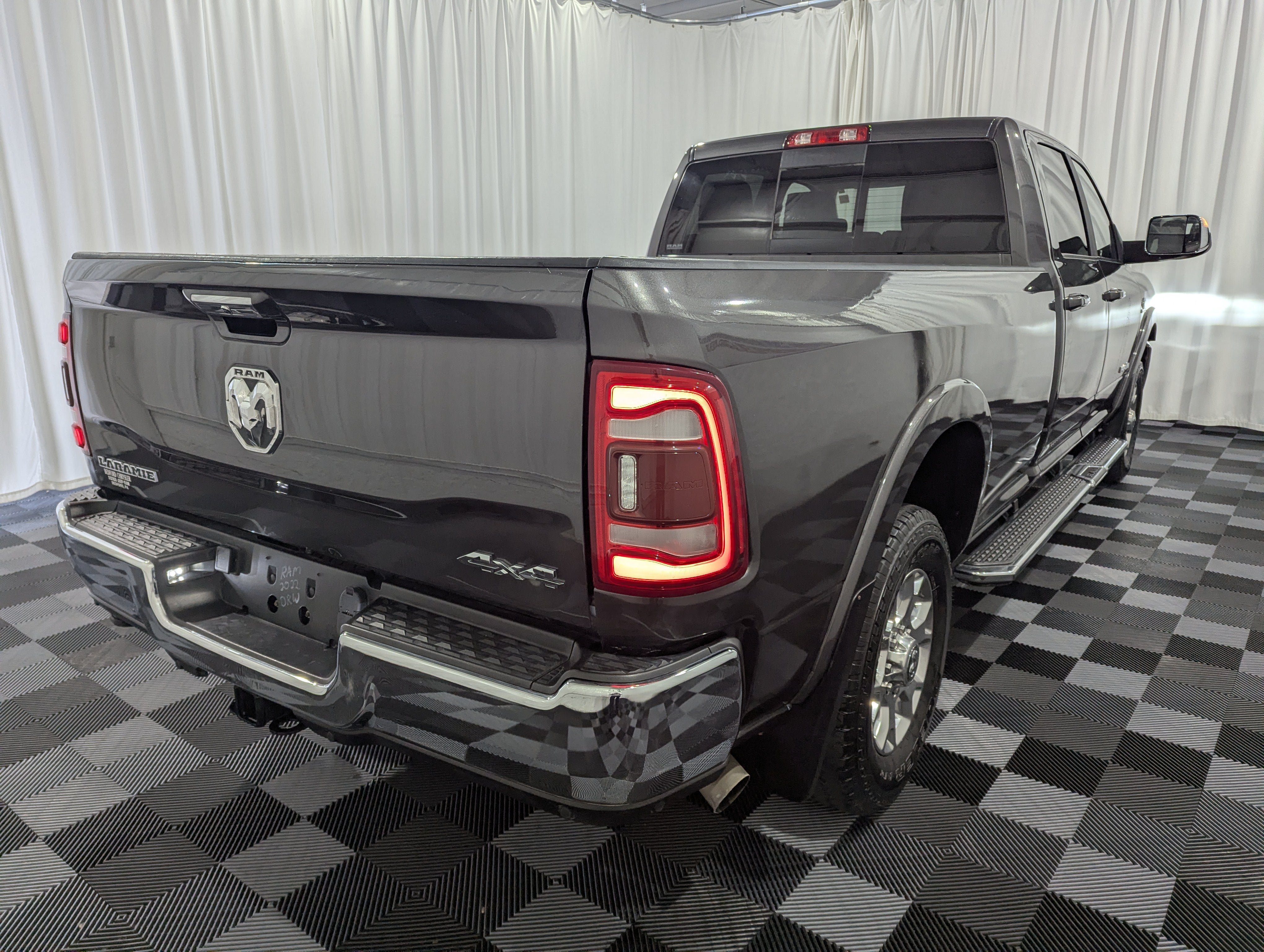 Used 2022 RAM 2500 Laramie AWD/4WD image 8