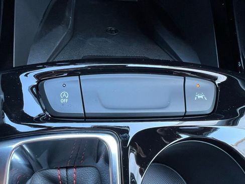 New 2026 Chevrolet Trax RS w/ Sunroof Package FWD image 34