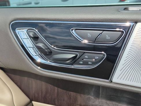 Certified 2024 Lincoln Navigator Reserve AWD/4WD image 14