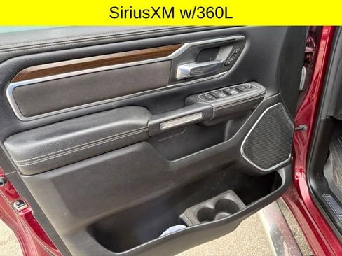 Used 2022 RAM 1500 Laramie AWD/4WD image 9