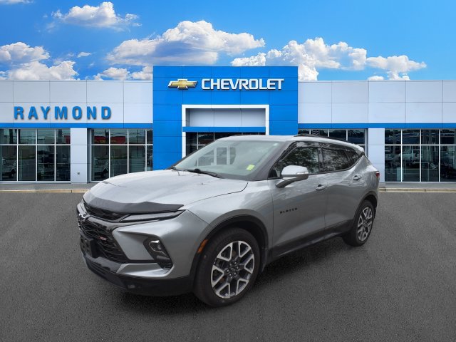 Used 2024 Chevrolet Blazer RS w/ Driver Confidence II Package AWD/4WD image 7
