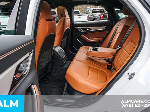 Used 2024 Jaguar XF R-Dynamic SE image 20