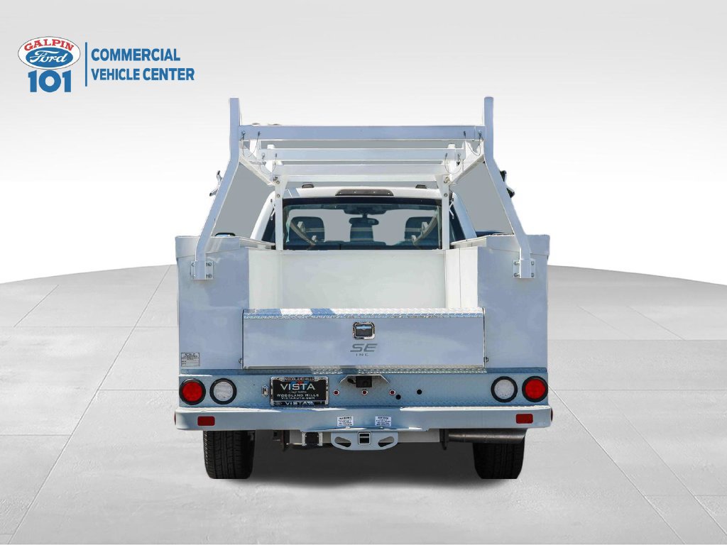 New 2025 Ford F350 XL w/ XL Chrome Package RWD image 5