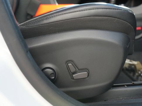 Used 2022 Jeep Cherokee Trailhawk w/ Premium Leather Package image 31