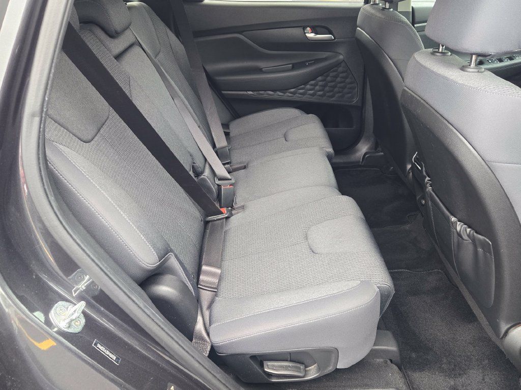 Used 2023 Hyundai Santa Fe SE AWD/4WD image 14