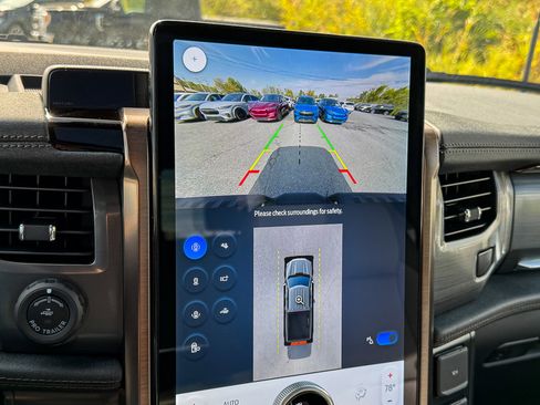 New 2025 Ford F150 Lightning Lariat image 33