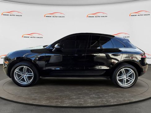 Used 2018 Porsche Macan Sport Edition AWD/4WD image 7
