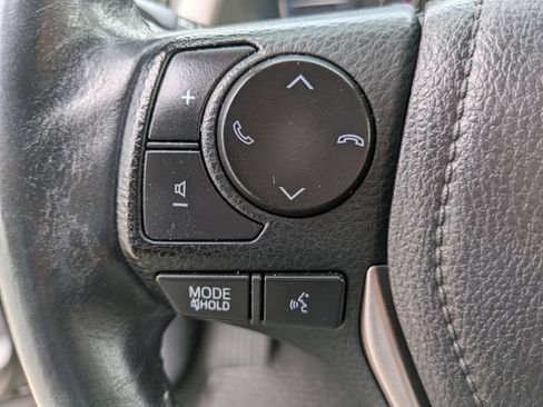 Used 2018 Toyota RAV4 XLE w/ Plus Extra Value Package AWD/4WD image 11