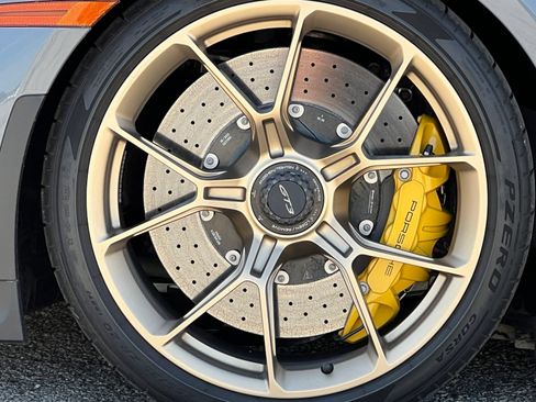 Certified 2024 Porsche 911 GT3 RWD image 15