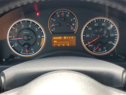 Used 2012 Nissan Titan SV w/ SV Value Truck Pkg image 22