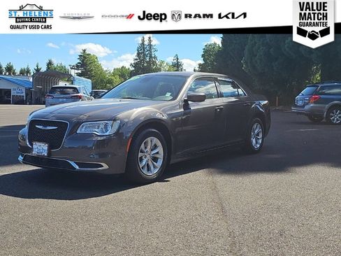 Used 2023 Chrysler 300 Touring w/ Safetytec Plus Group RWD image 1
