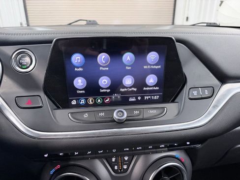 Used 2019 Chevrolet Blazer LT w/ Sound & Technology Package FWD image 23