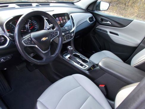 Used 2018 Chevrolet Equinox Premier FWD image 26