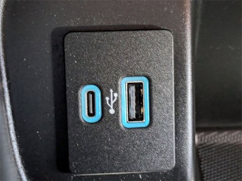 Certified 2022 Ford F150 XLT w/ Equipment Group 302A High image 22