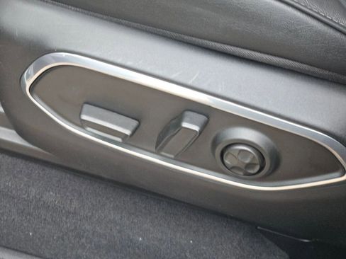 Used 2023 Jeep Wagoneer Series III w/ Preferred Equipment Group image 25