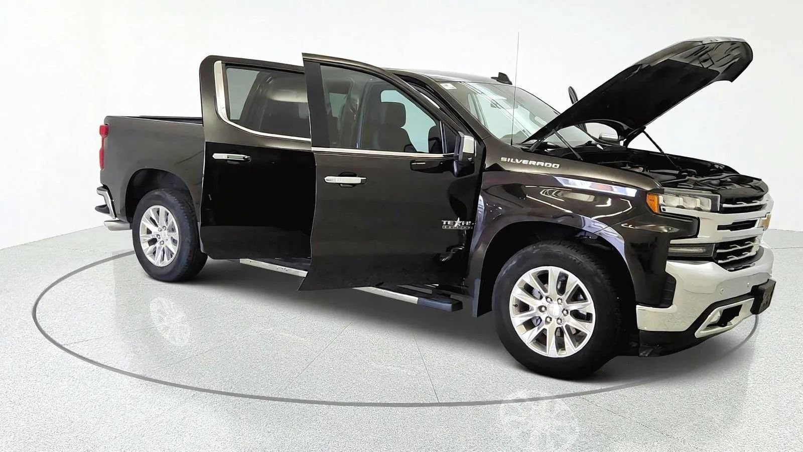 Used 2019 Chevrolet Silverado 1500 LTZ w/ LTZ Texas Edition RWD image 11