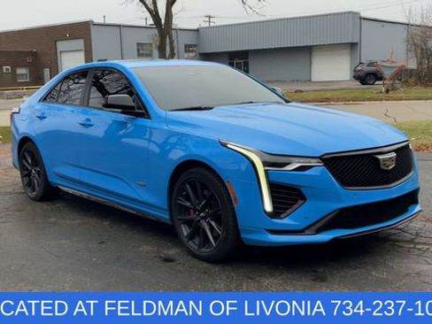 Used 2023 Cadillac CT4 V w/ Technology Package image 2