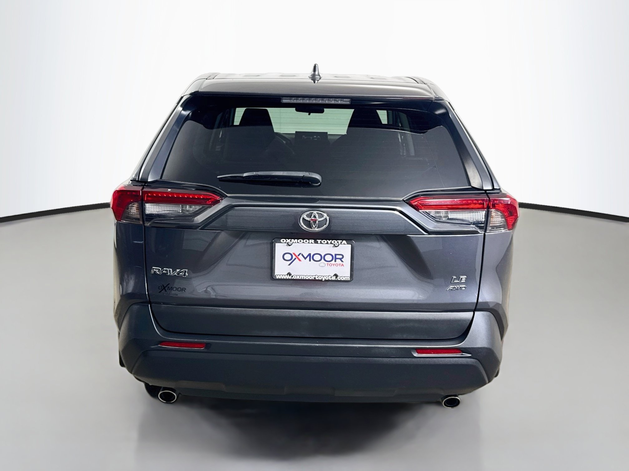 Used 2022 Toyota RAV4 LE AWD/4WD image 6