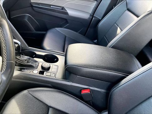 Used 2021 Volkswagen Atlas Cross Sport SE image 14