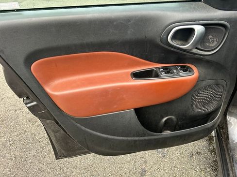 Used 2015 FIAT 500L Trekking image 16