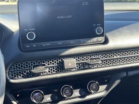 Used 2024 Honda HR-V Sport image 18