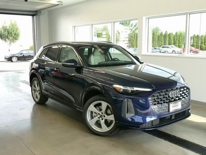 New 2025 Audi Q5 Premium Plus