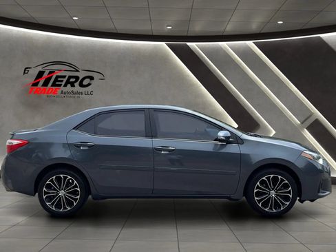 Used 2015 Toyota Corolla S w/ Body Protection Package #1 FWD image 2