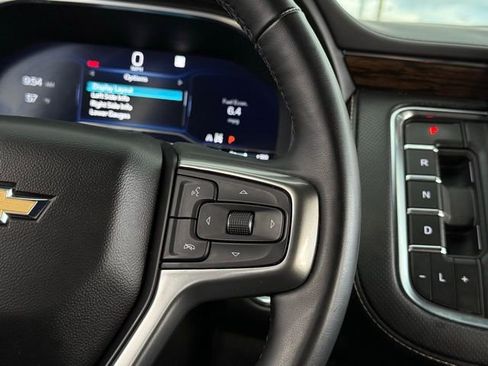 Used 2023 Chevrolet Tahoe Premier image 9
