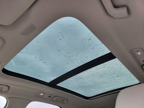 Used 2024 Volvo XC60 B5 Ultimate image 35