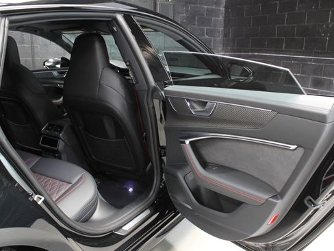 Used 2025 Audi S7 Premium Plus image 36