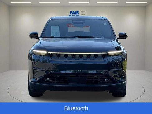 Used 2024 Jeep Wagoneer Launch Edition AWD/4WD image 5