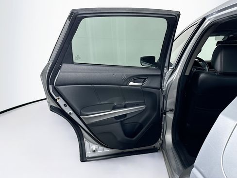 Used 2014 Honda Crosstour EX-L image 27