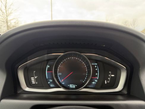 Used 2015 Volvo XC60 T5 Premier Plus image 28