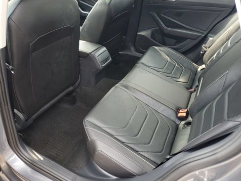 Used 2024 Volkswagen Jetta SEL FWD image 27