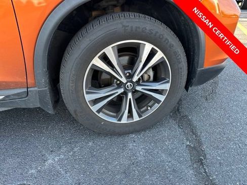 Certified 2017 Nissan Rogue SL AWD/4WD image 10