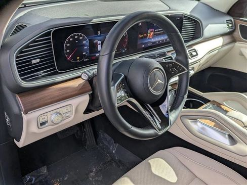 Certified 2025 Mercedes-Benz GLE 350 4MATIC image 9